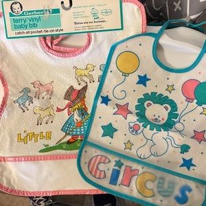 Gerber baby bibs vintage, new condition. Circus, Little Bo Peep, nonsmoking home